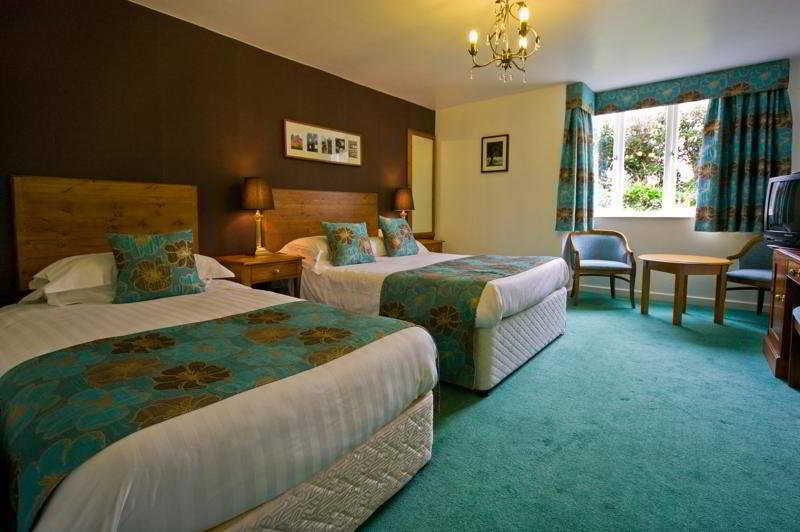 Wild Boar Hotel Beeston  Екстериор снимка
