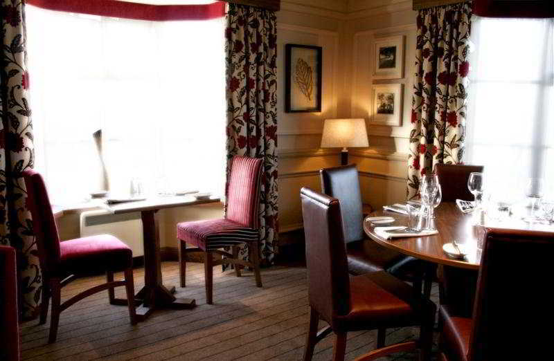 Wild Boar Hotel Beeston  Екстериор снимка