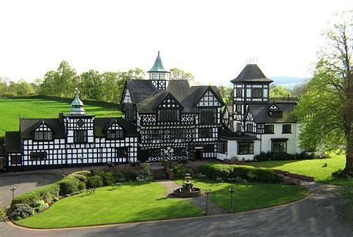 Wild Boar Hotel Beeston  Екстериор снимка